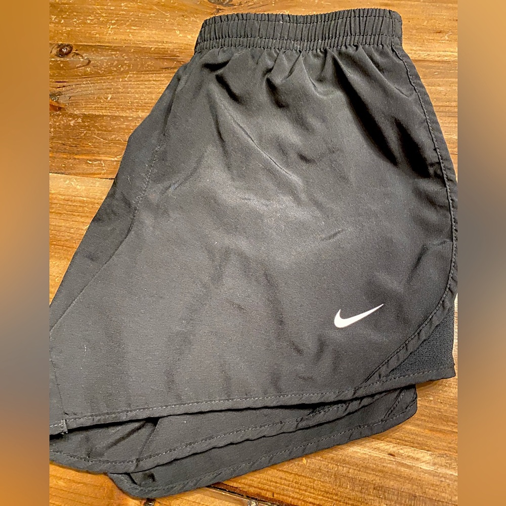 Black Nike Running Wind Shorts With Liner Size: Kids Large